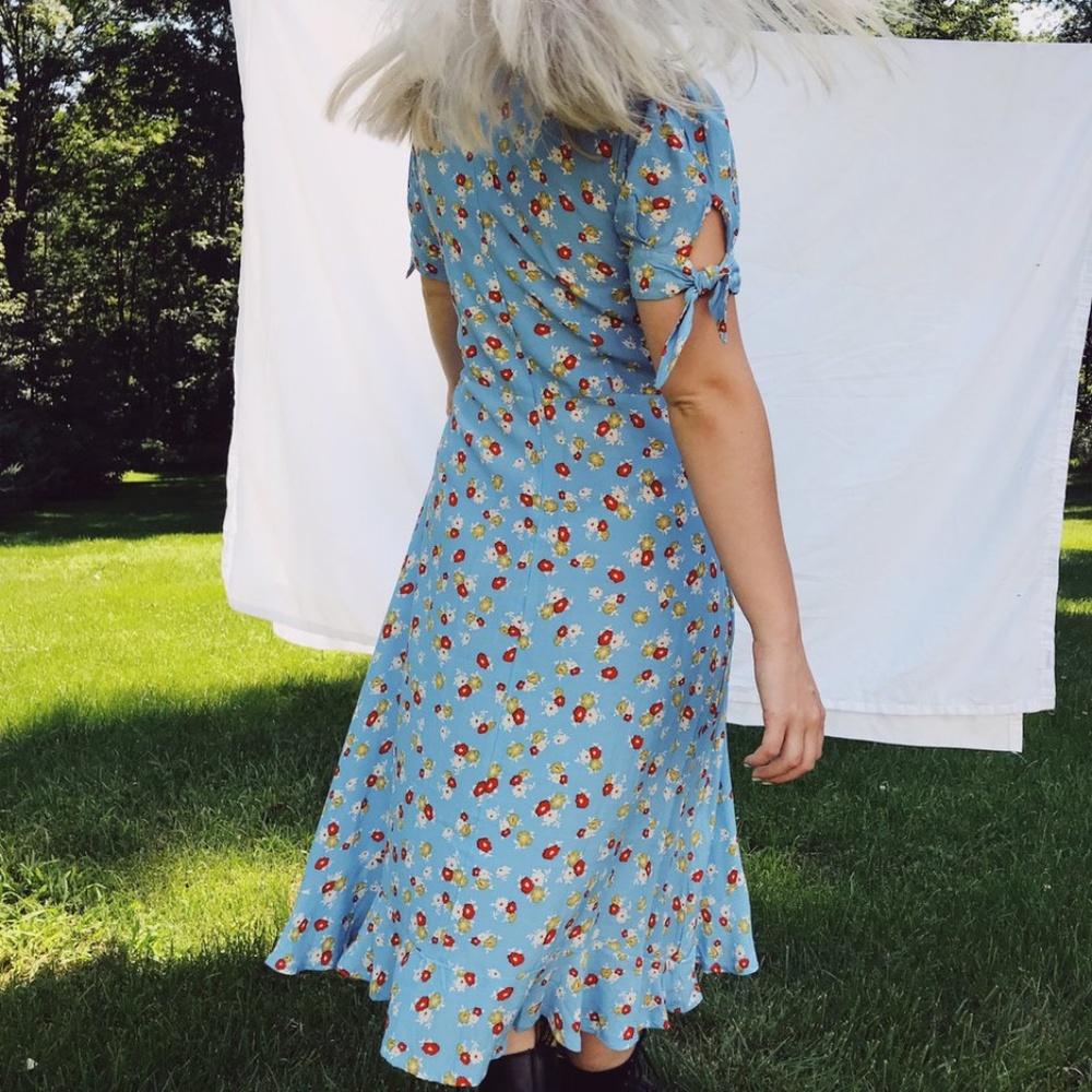 Anthropologie Faithfull The Brand Erin Floral Midi Dress Jasmin Blue Floral 6/M - Picture 4 of 14